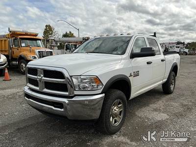 2014 Ram 3500 4x4 Crew-Cab Pickup Truck