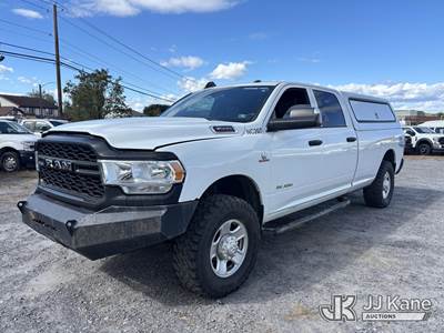 2022 Ram 3500 4x4 Tradesman Crew Cab Crew-Cab Pickup Truck