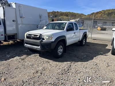 Toyota Tacoma 4x4 Truck