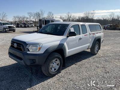 2015 Toyota Tacoma 4x4 Extended-Cab Pickup Truck