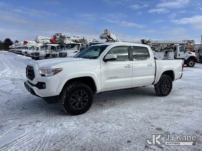 2023 Toyota Tacoma 4x4 Crew-Cab Pickup Truck
