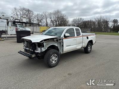 2016 Toyota Tacoma 4x4 Extended-Cab Pickup Truck