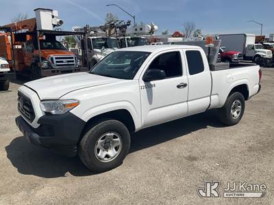 2019 Toyota Tacoma 4x4 Extended-Cab Pickup Truck