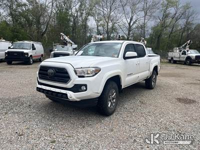 2018 Toyota Tacoma 4x4 Crew-Cab Pickup Truck