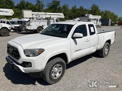 2018 Toyota Tacoma 4x4 Extended-Cab Pickup Truck