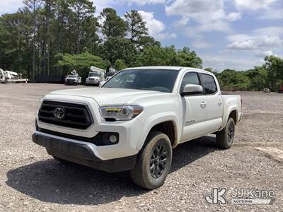 2023 Toyota Tacoma 4x4 Crew-Cab Pickup Truck