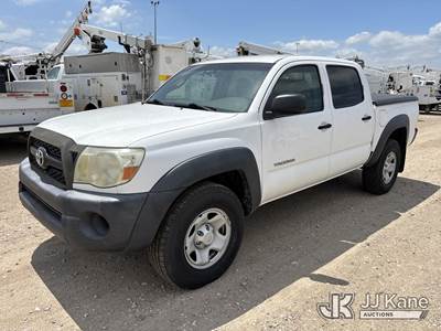 2011 Toyota Tacoma 4x4 Crew-Cab Pickup Truck