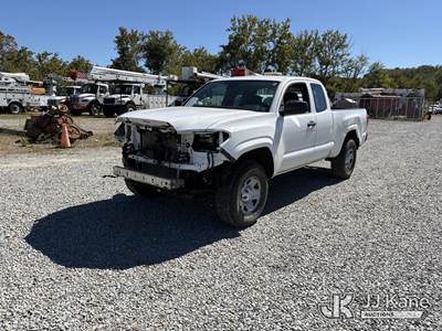 2018 Toyota Tacoma 4x4 Extended-Cab Pickup Truck