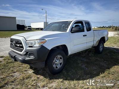 2017 Toyota Tacoma SR5 Access Cab I4 6AT 2WD Pickup Truck