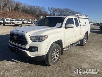 2018 Toyota Tacoma Extended-Cab Pickup Truck