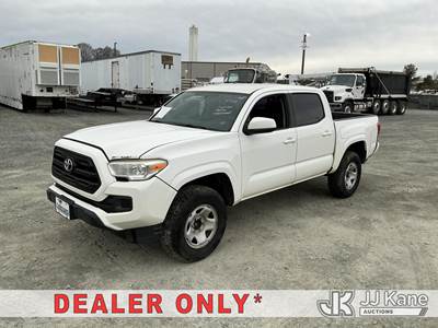 2016 Toyota Tacoma Crew-Cab Pickup Truck