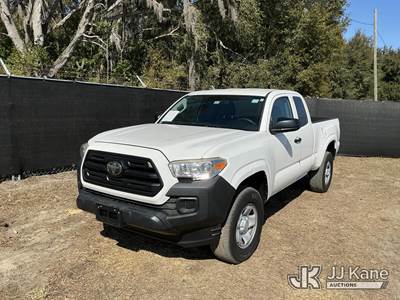 2019 Toyota Tacoma Extended-Cab Pickup Truck