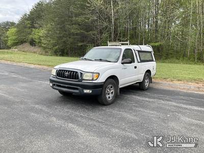 2004 Toyota Tacoma Pickup Truck
