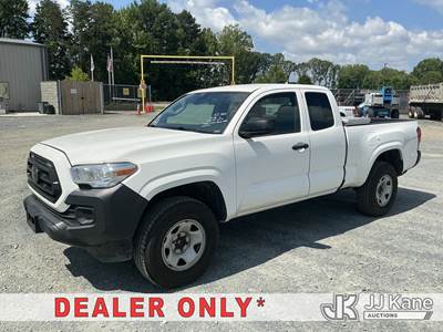 2021 Toyota Tacoma Extended-Cab Pickup Truck