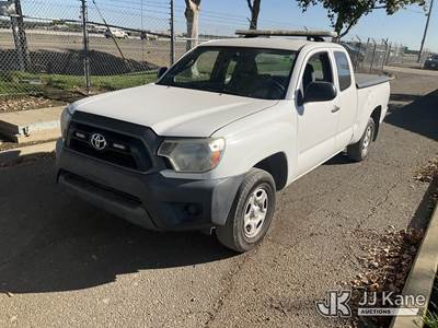 2015 Toyota Tacoma Pickup Truck