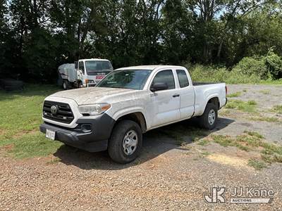 2018 Toyota Tacoma SR5 Access Cab I4 6AT 4WD Pickup Truck