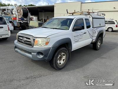 2009 Toyota Tacoma Extended-Cab Pickup Truck