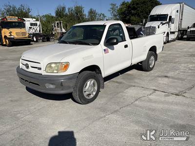 2006 Toyota Tundra Regular Cab Pickup Truck