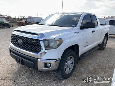 2019 Toyota Tundra Crew-Cab Pickup Truck
