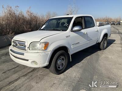 2006 Toyota Tundra 4x4 Crew-Cab Pickup Truck