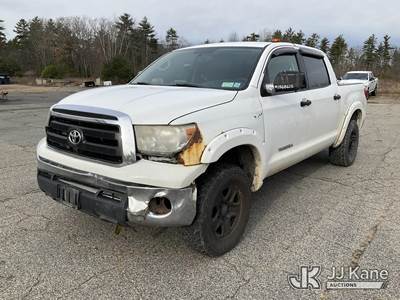 2013 Toyota Tundra Crew-Cab Pickup Truck