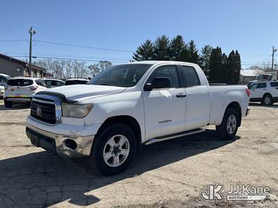 2010 Toyota Tundra 4x4 Crew-Cab Pickup Truck