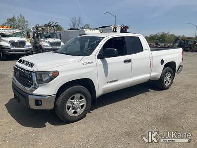 2018 Toyota Tundra 4x4 Crew-Cab Pickup Truck