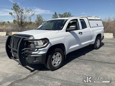 2018 Toyota Tundra Crew-Cab Pickup Truck