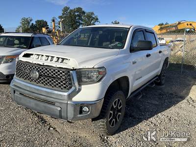 2018 Toyota Tundra 4x4 Crew-Cab Pickup Truck
