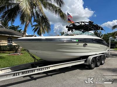 2013 CrownLine 285 SS Boat