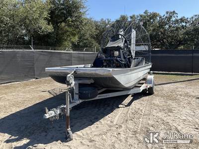 2012 Panther 16 ft. Air Boat