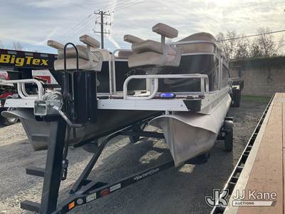 2009 QUEST LS Pontoon Boat
