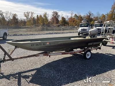 2013 TRACKER GRIZZLY Boat