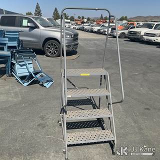 Metal Step Ladder (Used )