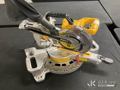 Dewalt Saw (Used)