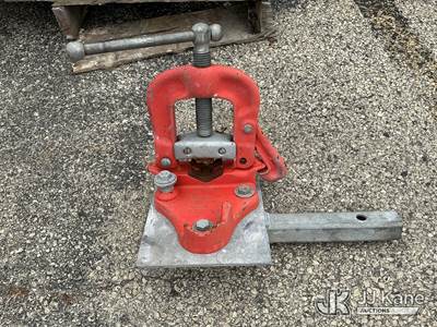 (1) Rigid Pipe Vice