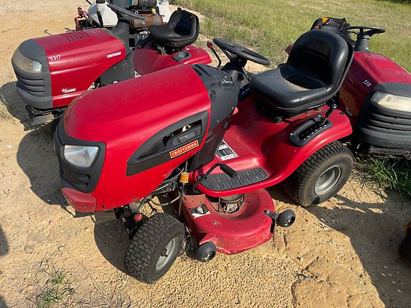 2013 Craftsmen YT3000 Riding Lawn Mower For Sale Dothan, AL 51140