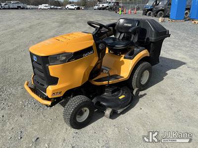 Cub Cadet XT2 Lawn Mower