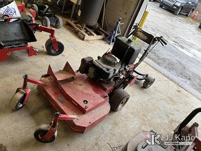 Exmark Metro 36 in Commercial Riding Mower