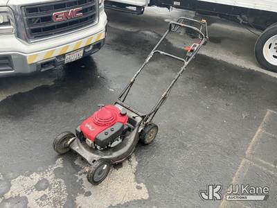 Honda HRC216HXA Self-Propelled Push Mower 21"
