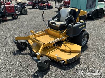 Hustler 932699US Zero Turn Riding Mower