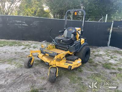 2022 Hustler Super Z 943050 60 Inch Zero Turn Mower