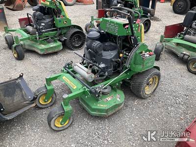 2018 John Deere 636M Lawn Mower