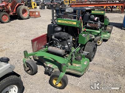 2018 John Deere 648R Lawn Mower