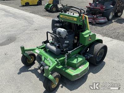 John Deere 648R Quik Trak Zero Turn Riding Mower