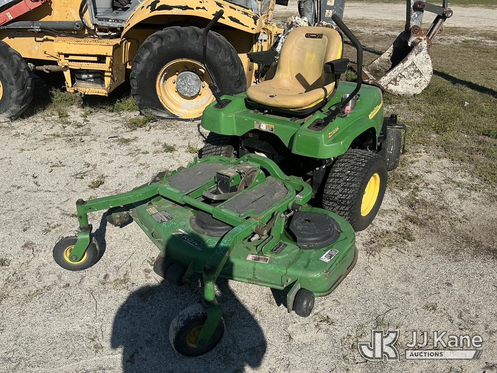 John Deere F687 Ztrac Zero Turn Riding Mower For Sale, 1,252 Hours ...