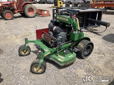 2017 John Deere Lawn Mower