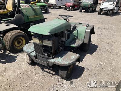 John Deere Lawn Mower