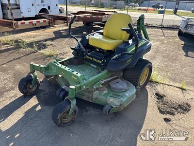 2013 John Deere Zero Turn Riding Mower