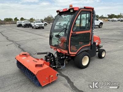 Kubota F2880 Tractor